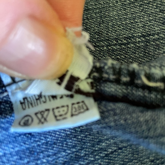 Yilukardan light denim jacket w/sequins/beads Lg. - Picture 10 of 10